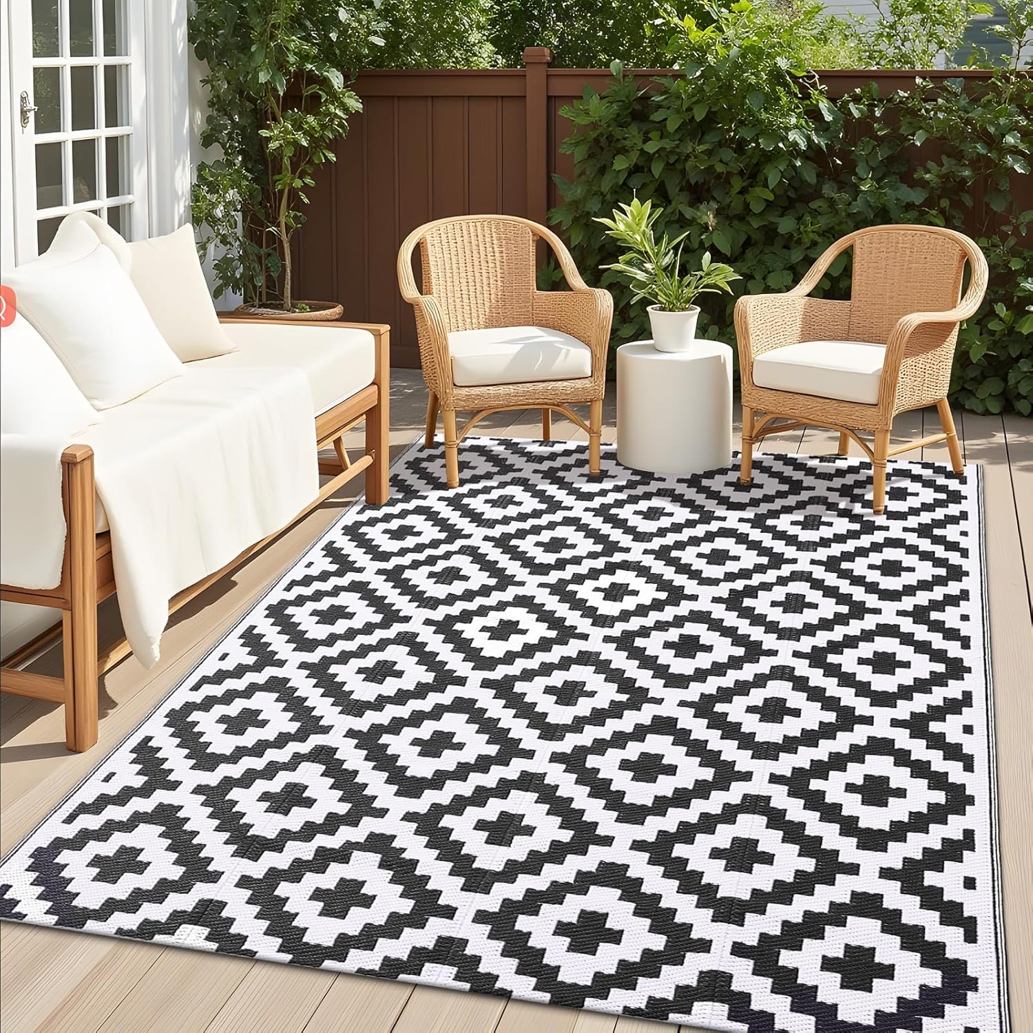 Waterproof RV Camping Mat (Black/White)