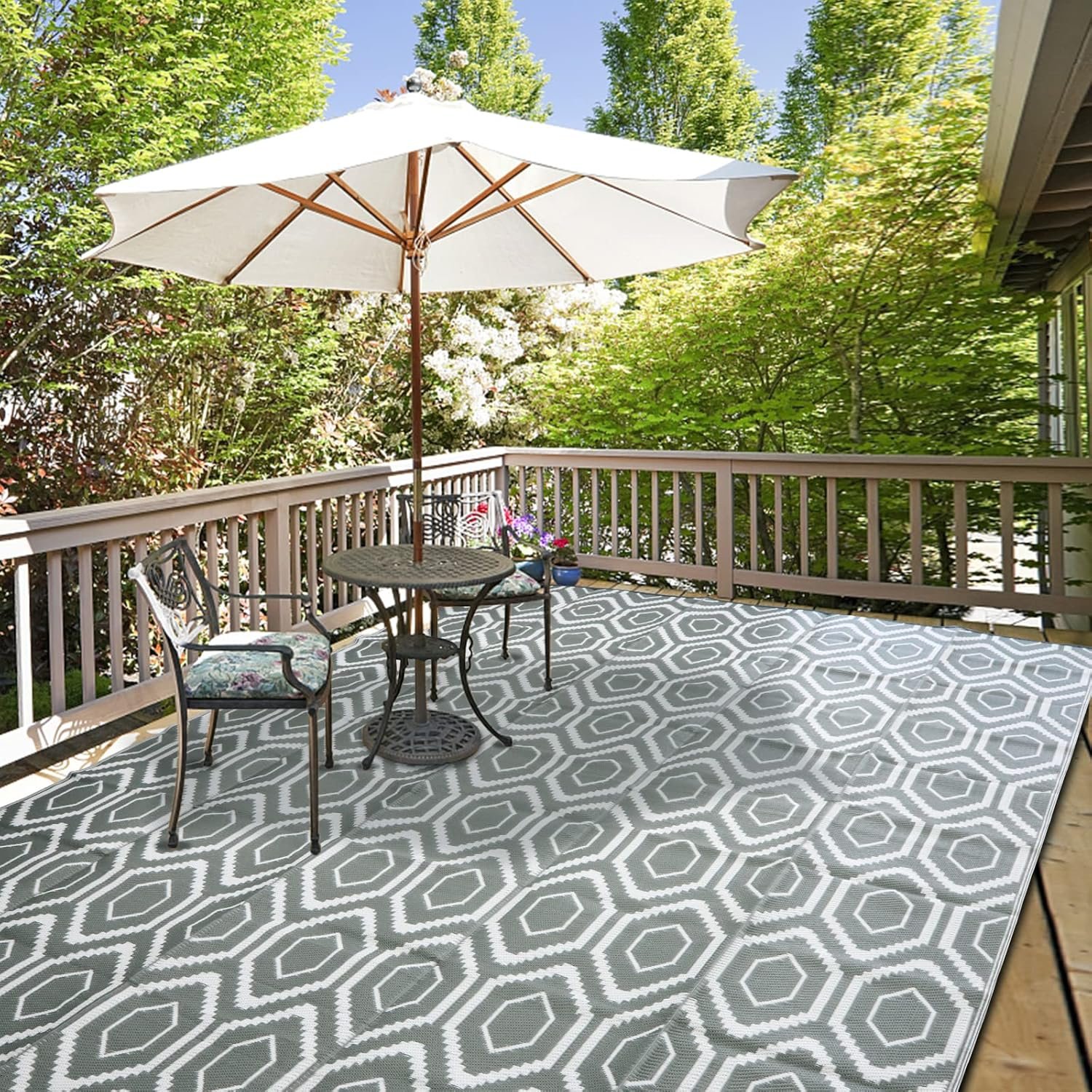 Weather-Resistant Reversible Camping Rug