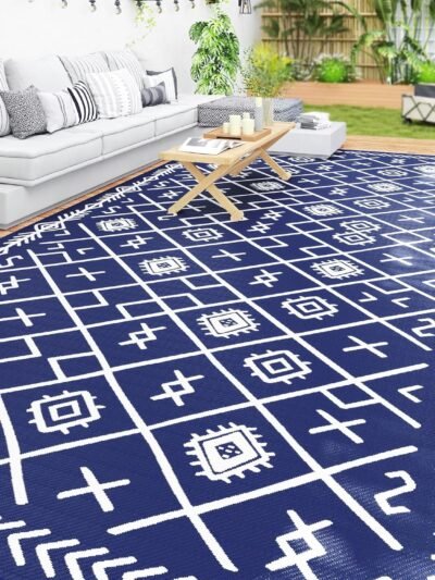 Reversible Waterproof Plastic Straw Rug (Blue/White)