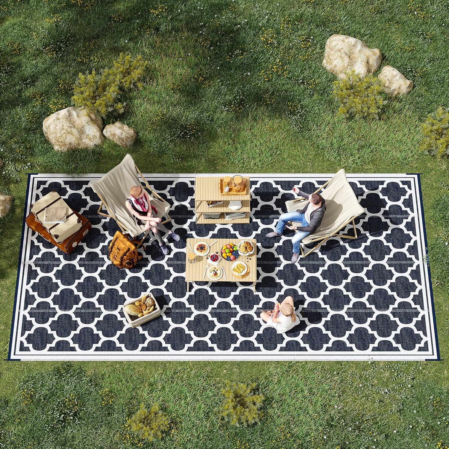 Waterproof Reversible Outdoor Rug (Blue/White)